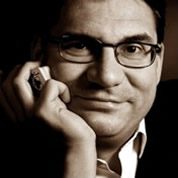 Magician Roberto Giobbi
